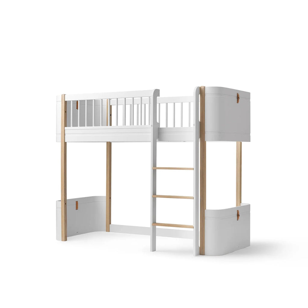 Letto a Soppalco Basso Wood Mini + Low Loft Bed Bianco e Legno Oliver Furniture - Decochic