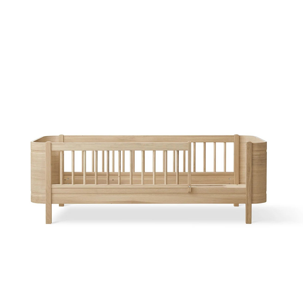 Letto Mini + Junior Bed in Quercia Oliver Furniture - Decochic