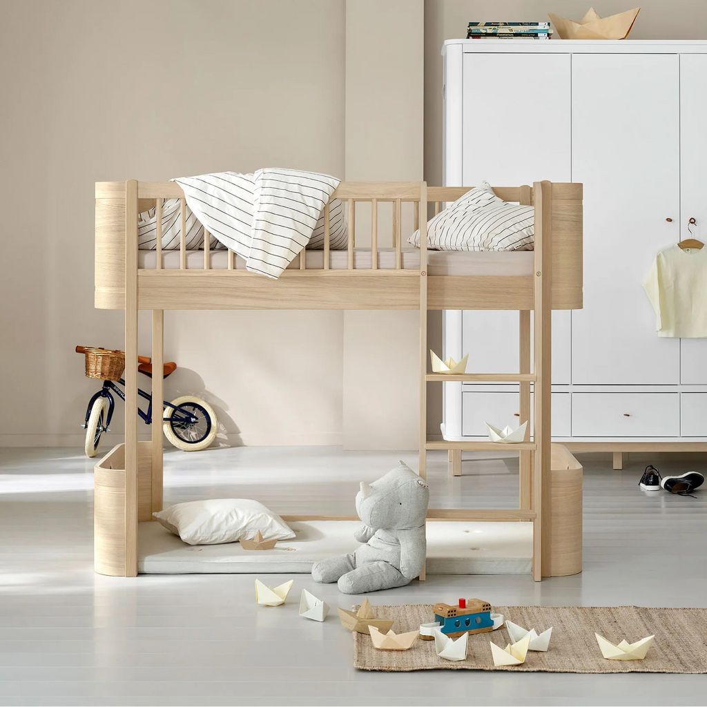 Letto a Soppalco Basso Wood Mini + Low Loft Bed Quercia Oliver Furniture - Decochic