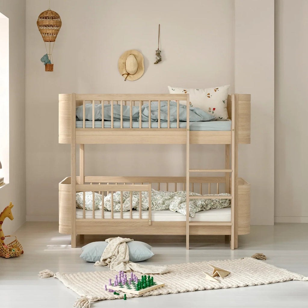 Letto a Castello Wood Mini + Low Bunk Bed in Quercia Oliver Furniture - Decochic